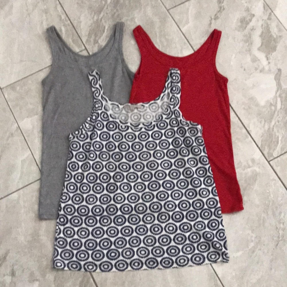 TARGET/ GAP Women Tank Tops / Bundle of Three | M